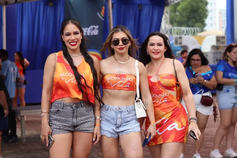 Álbum de fotos: Bloquinho do Vila agita Teresina com Xanddy Harmonia