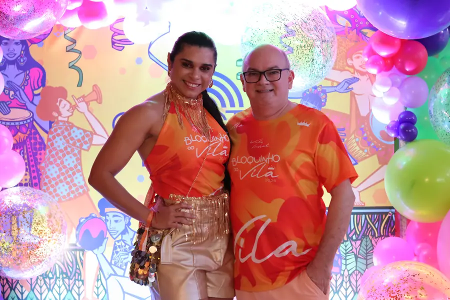 Álbum de fotos: Bloquinho do Vila agita Teresina com Xanddy Harmonia