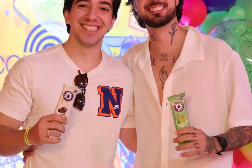 Álbum de fotos: Bloquinho do Vila agita Teresina com Xanddy Harmonia