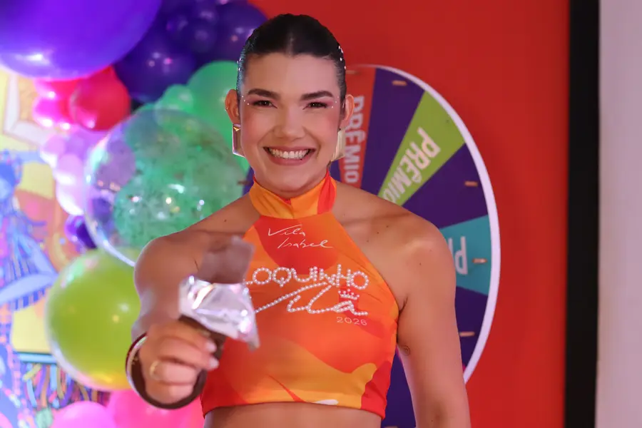 Álbum de fotos: Bloquinho do Vila agita Teresina com Xanddy Harmonia