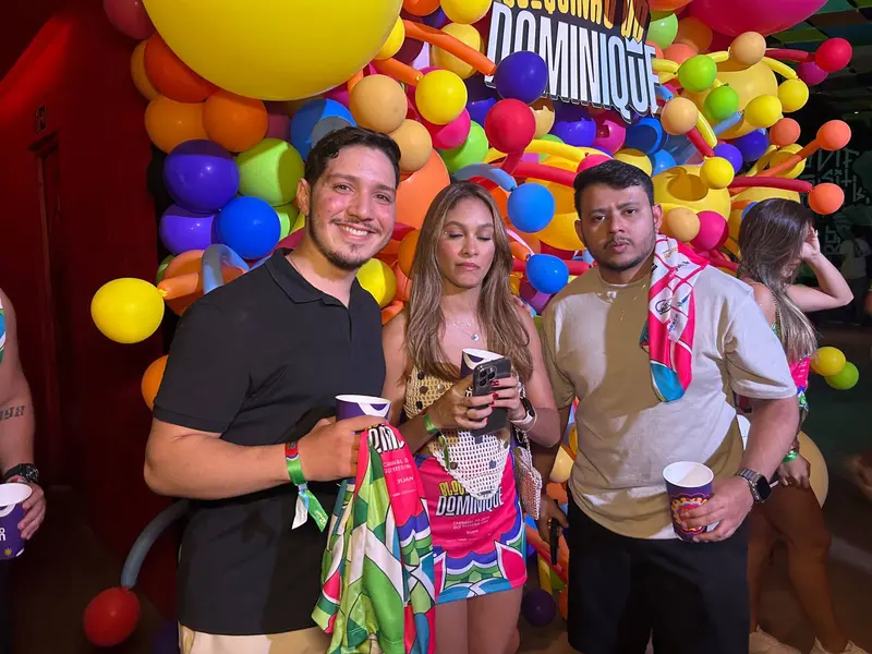 Alegria e música marcam o Bloquinho do Dominique