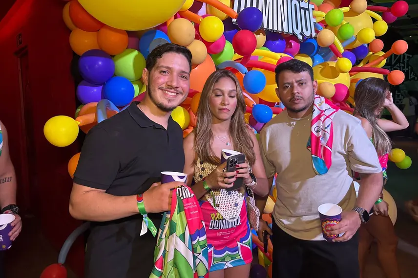 Alegria e música marcam o Bloquinho do Dominique