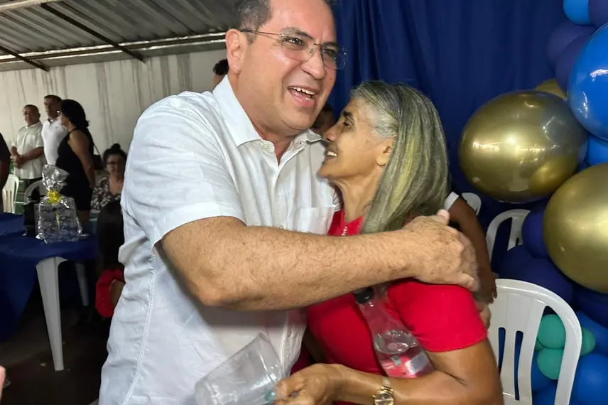 Aniversário de Júnior Carvalho reúne lideranças e comunidade em Demerval Lobão