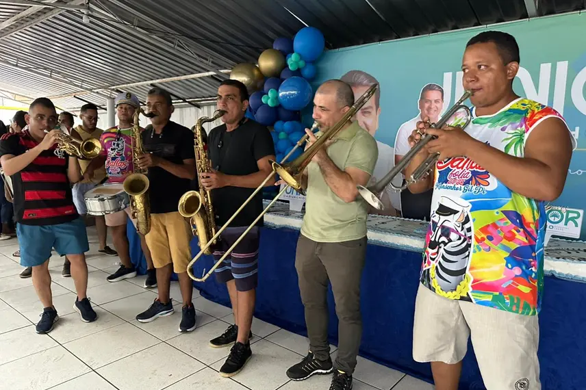 Aniversário de Júnior Carvalho reúne lideranças e comunidade em Demerval Lobão