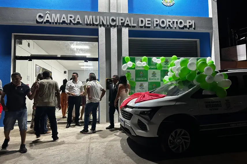 Ano legislativo é aberto em Porto com anúncio de novos projetos e investimentos