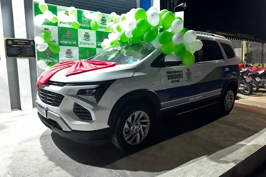 Ano legislativo é aberto em Porto com anúncio de novos projetos e investimentos