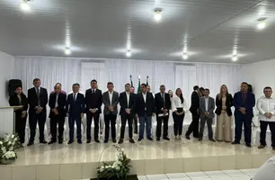 Aroazes homenageia deputados com título de cidadania em sessão solene (Foto: Conecta Piauí)