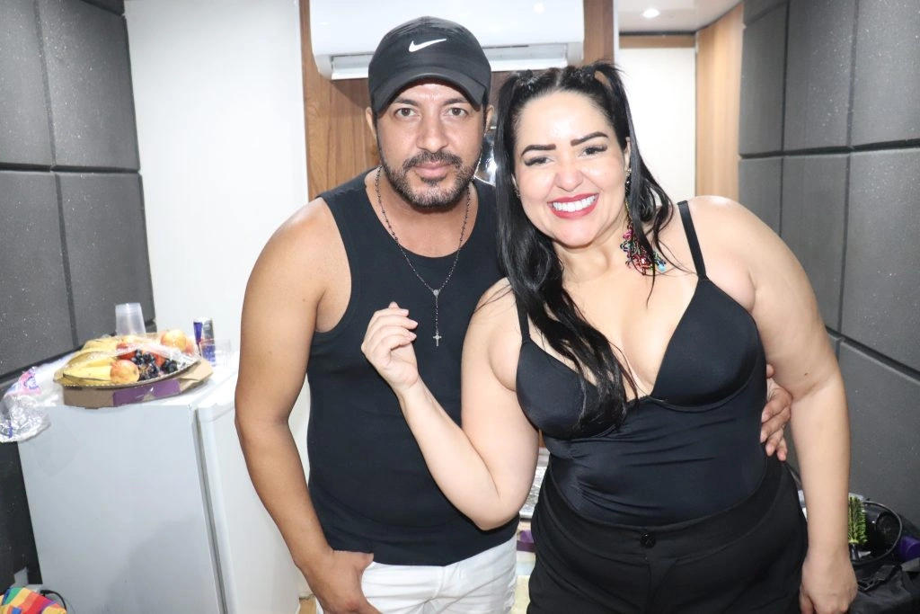 Avenida Zé de Castro lota e tem noite histórica de Carnaval em São Raimundo Nonato