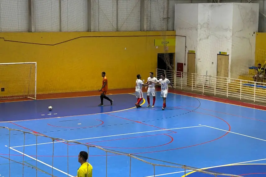 Bendito estreia com vitória, enquanto Arraial encaminha classificação na copa