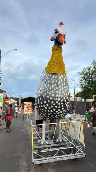 Bloco Capoeira da Madrugada abre Carnaval de Teresina com tradição e alegria