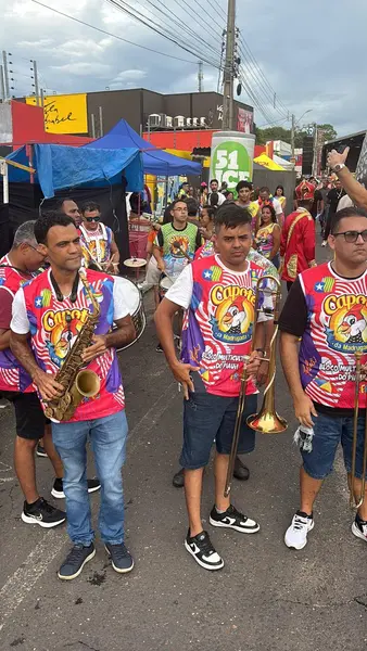 Bloco Capoeira da Madrugada abre Carnaval de Teresina com tradição e alegria