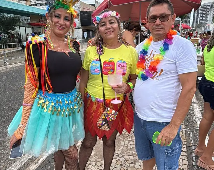 Bloco Capoeira da Madrugada abre Carnaval de Teresina com tradição e alegria