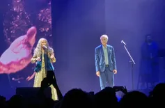 Caetano Veloso e Maria Bethânia vencem Grammy 2026 com álbum ao vivo