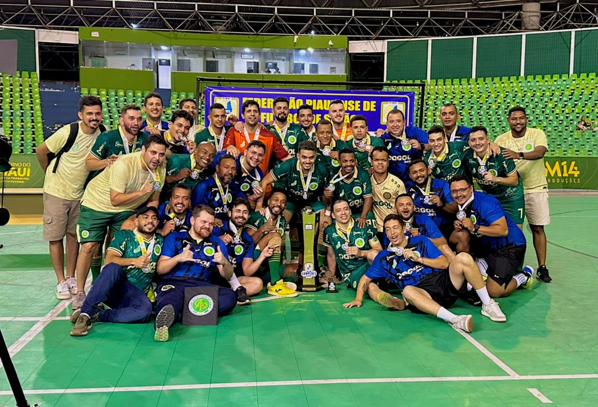 CAP goleia Bendito e conquista título da Copa dos Campeões na Arena Verdão