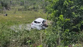 Capotamento é registrado na BR-343, em Campo Maior (Foto: Reprodução)