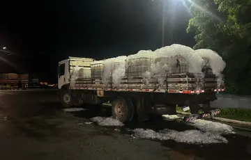 Carga de quase 1,5 toneladas de tilápia é apreendida pela PRF em Piripiri