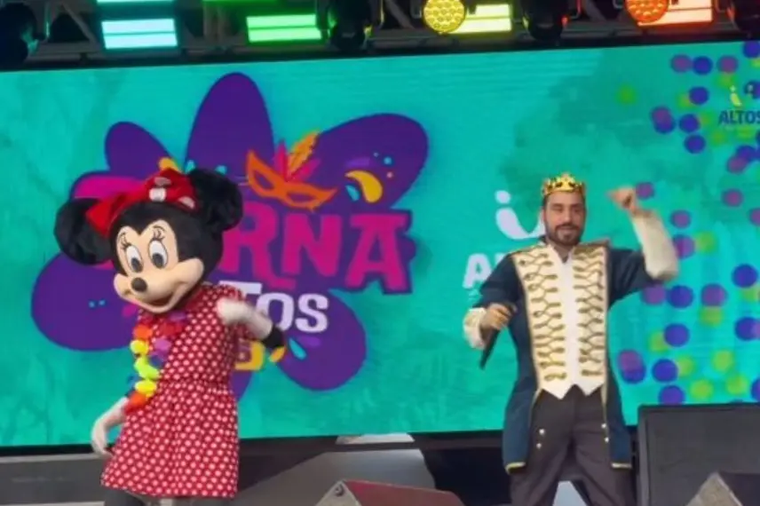 'Carnaval das Crianças' reúne famílias e anima público infantil em Altos