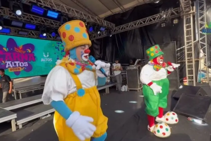 'Carnaval das Crianças' reúne famílias e anima público infantil em Altos