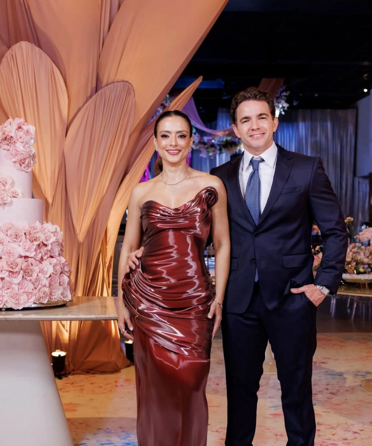 Casais piauienses em dia de evento especial celebrando o amor e a relação