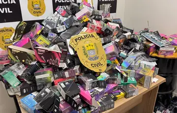 Casal é preso com carga de vapers avaliada em mais de R$ 300 mil em Teresina