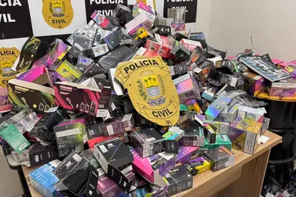 Casal é preso com carga de vapers avaliada em mais de R$ 300 mil em Teresina