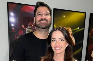 Casal Giorgi Telmo Mesquita e Livia Castelo Branco em clique exclusivo e especial (Foto: Instagram)
