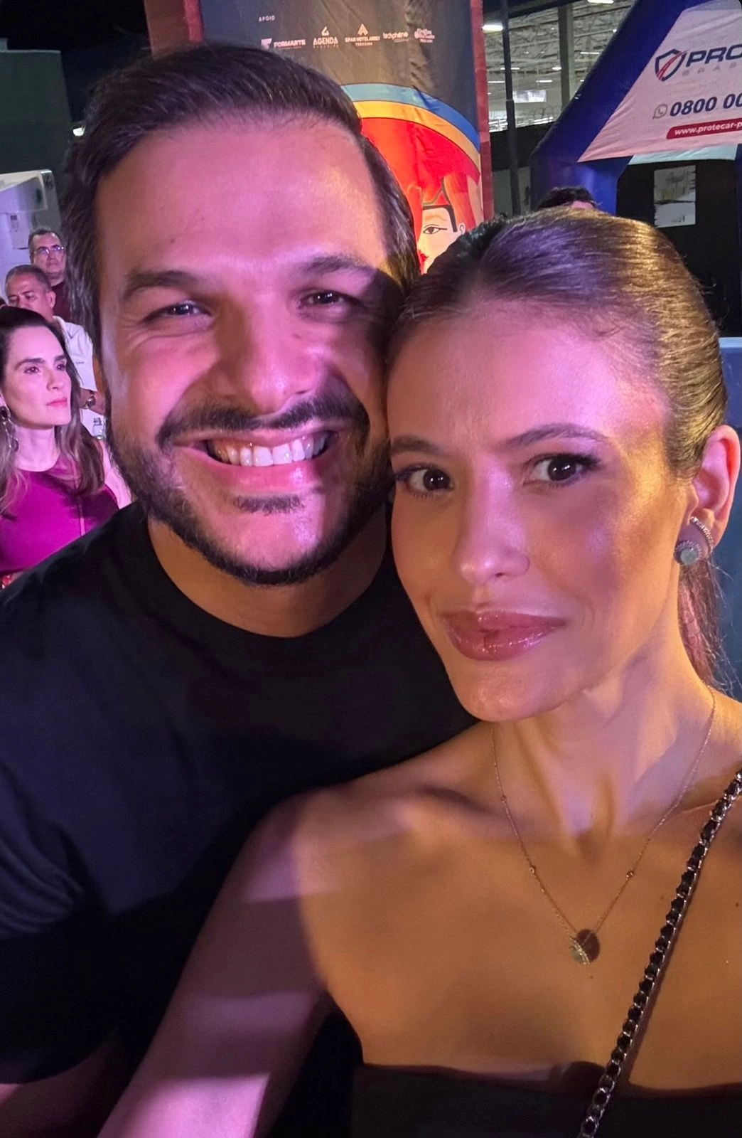 Casal Washington Bandeira e Fernanda Negrão em clique especial