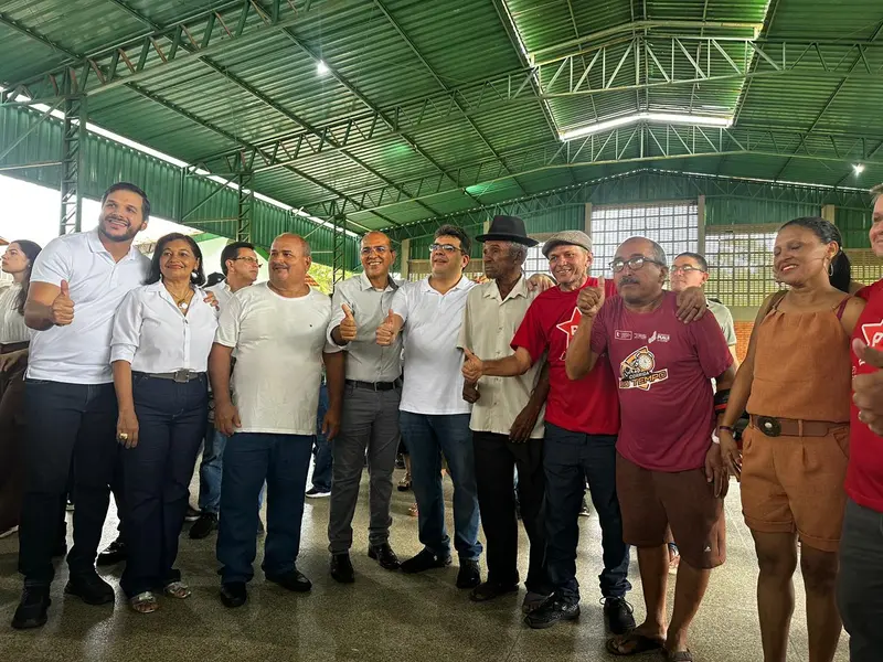 Demerval Lobão recebe ações de Saúde e Educação do Governo do Piauí