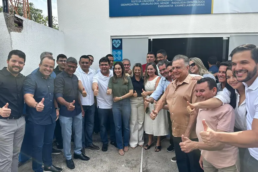 Demerval Lobão recebe ações de Saúde e Educação do Governo do Piauí