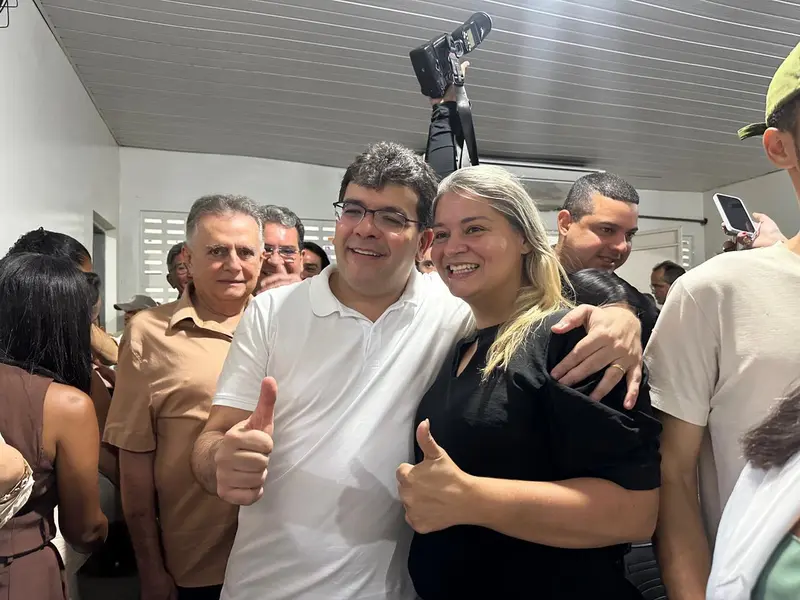 Demerval Lobão recebe ações de Saúde e Educação do Governo do Piauí