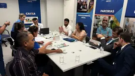 Draga Alana articula solução para imóveis ameaçados de execução no Torquato Neto (Foto: Reprodução)