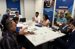 Draga Alana articula solução para imóveis ameaçados de execução no Torquato Neto (Foto: Reprodução)