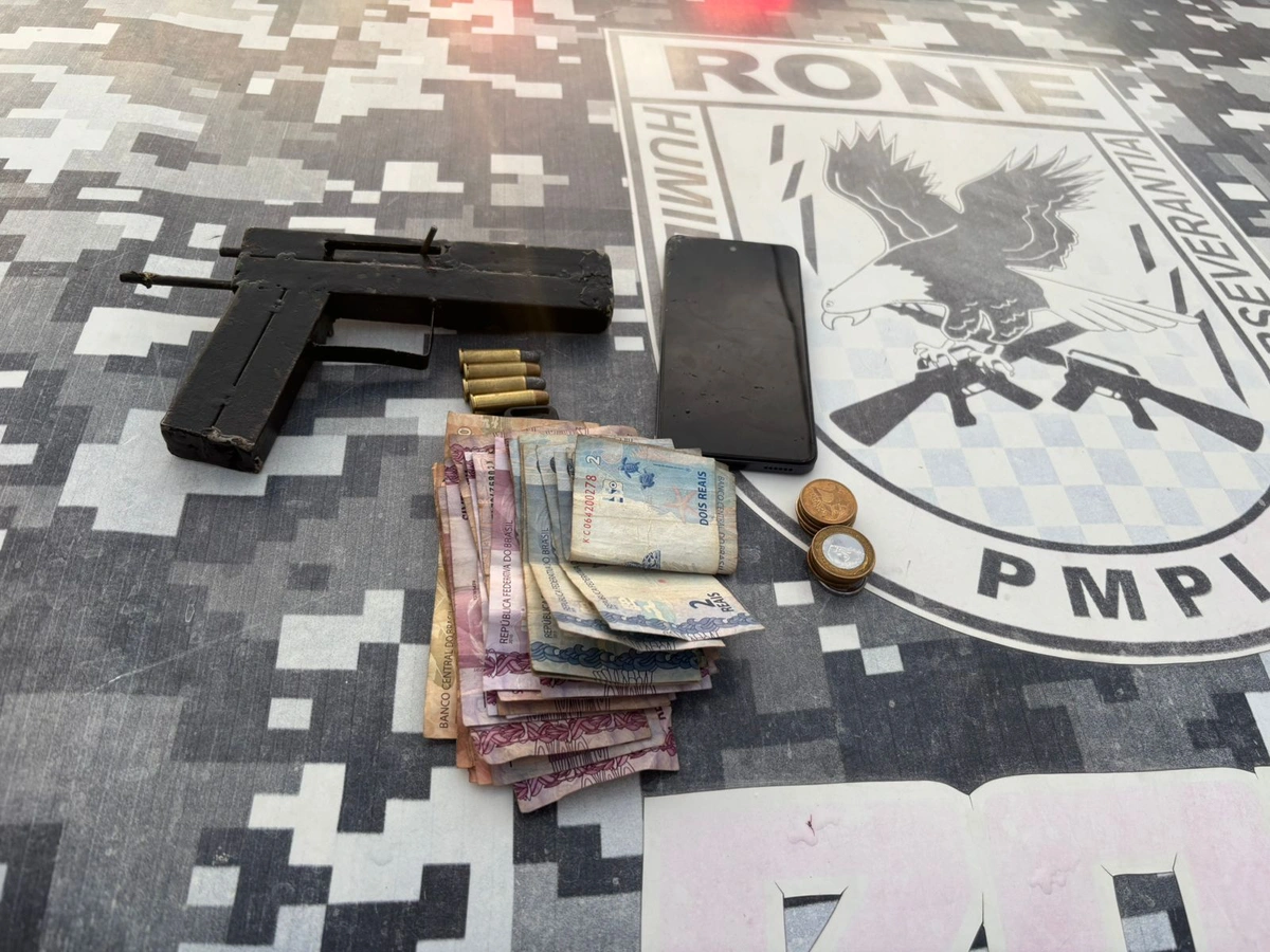 Dupla é presa com arma de fogo artesanal e munições na zona Sul de Teresina