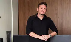 Empresário e advogado Anderson Lopes, em clique especial para a nossa coluna