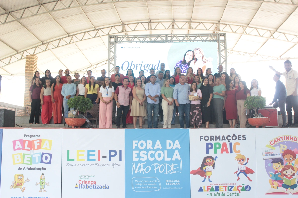 Encontro Pedagógico reforça planejamento e inovação na educação de Demerval Lobão