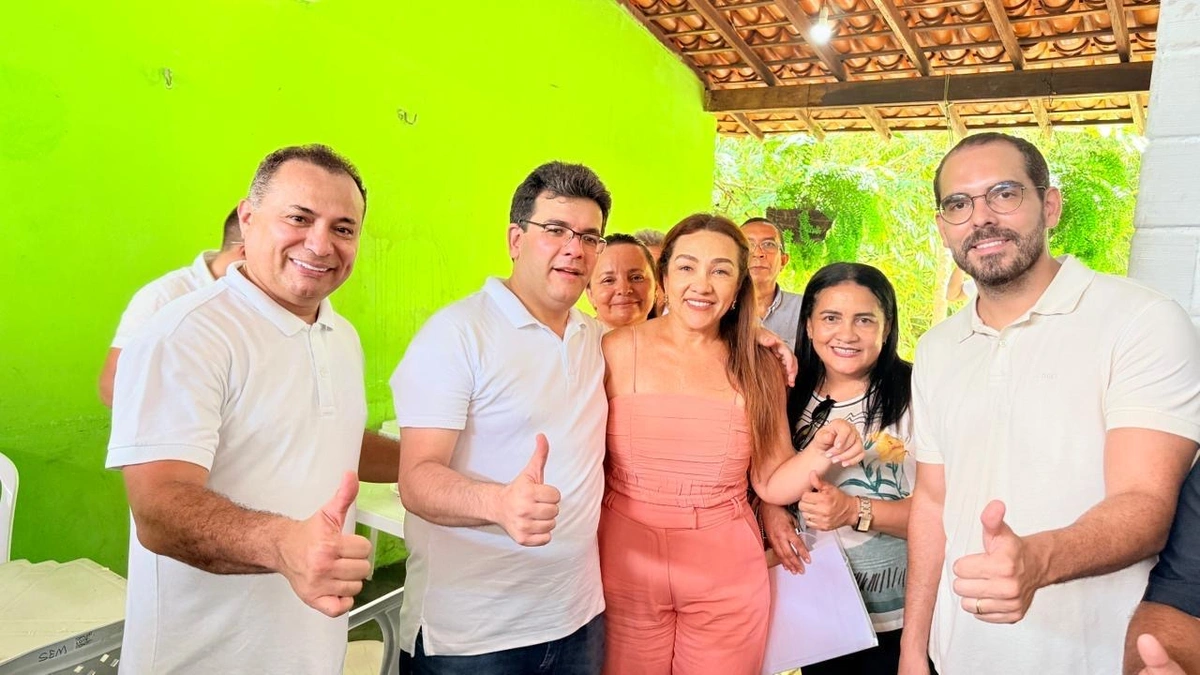 *Evaldo Gomes percorre oito municípios em três dias no interior do Piauí*