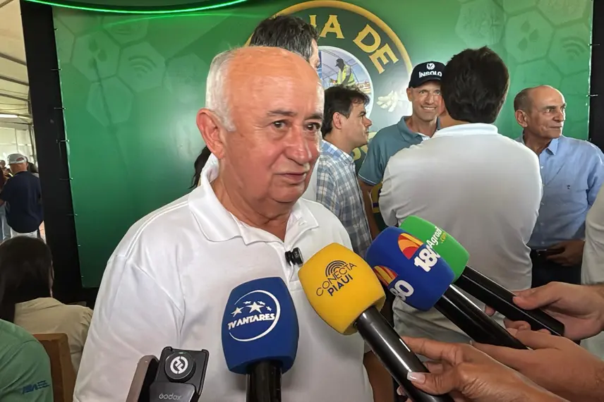 Fonteles participa do 8º Dia de Campo da Insolo em Baixa Grande do Ribeiro