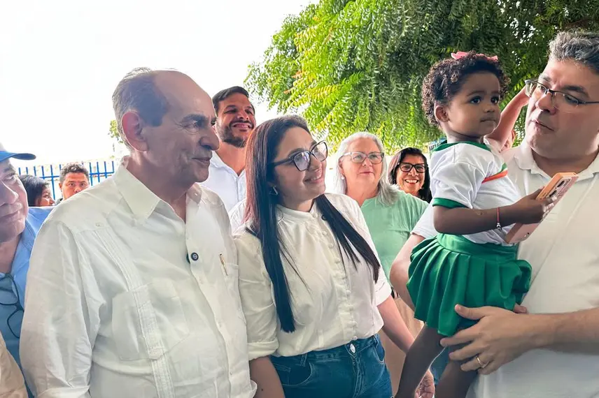 Governador inaugura PI-360 e anuncia mais de R$ 4,3 mi para São Gonçalo do Piauí