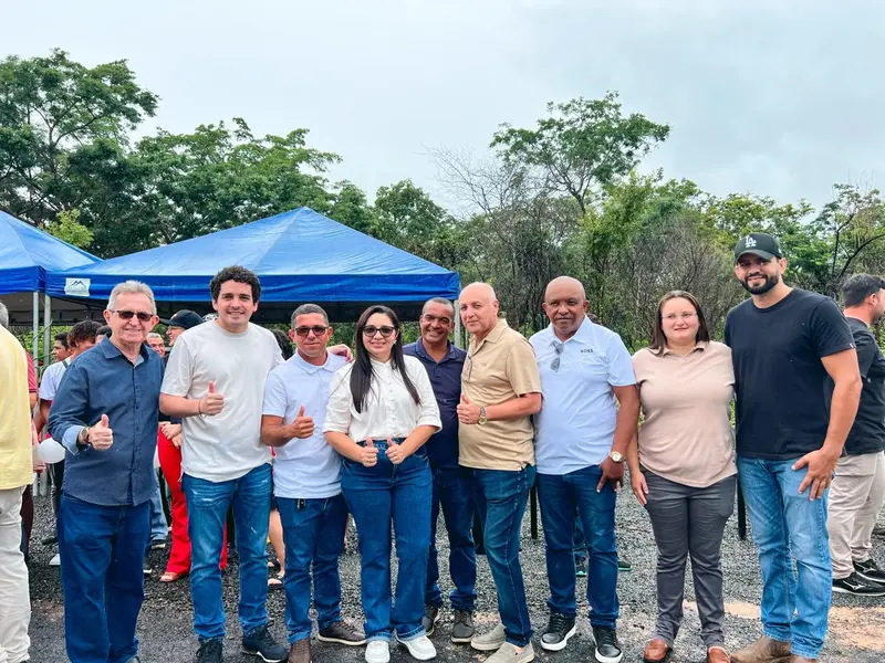 Governador inaugura PI-360 e anuncia mais de R$ 4,3 mi para São Gonçalo do Piauí