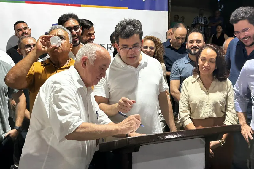 Governador Rafael Fonteles encerra agenda no Médio Parnaíba em Regeneração