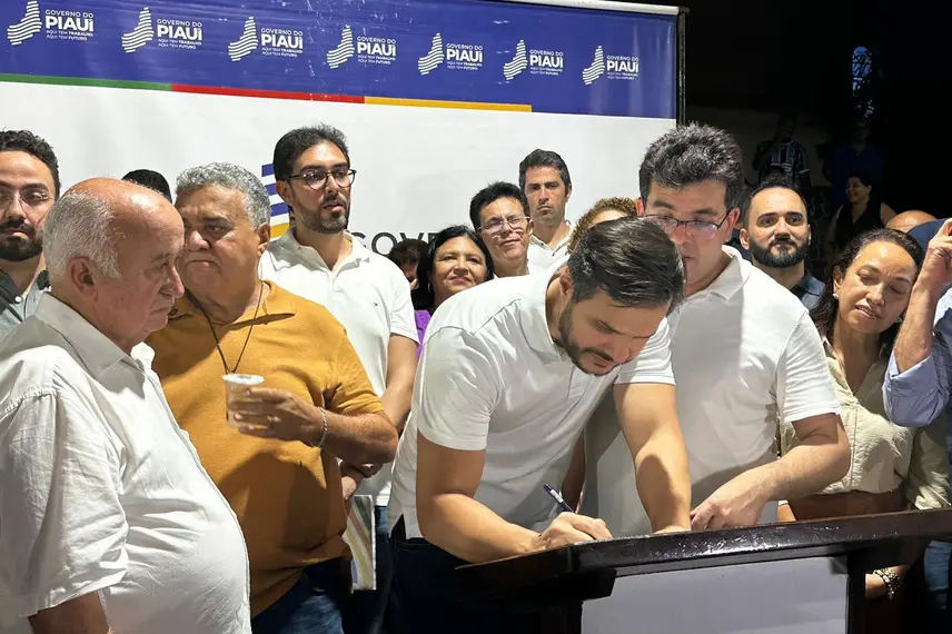 Governador Rafael Fonteles encerra agenda no Médio Parnaíba em Regeneração