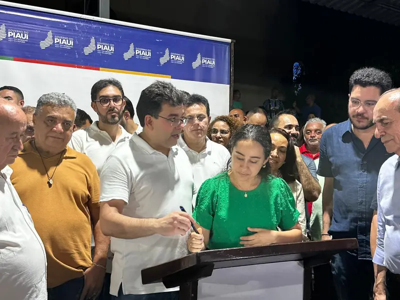 Governador Rafael Fonteles encerra agenda no Médio Parnaíba em Regeneração