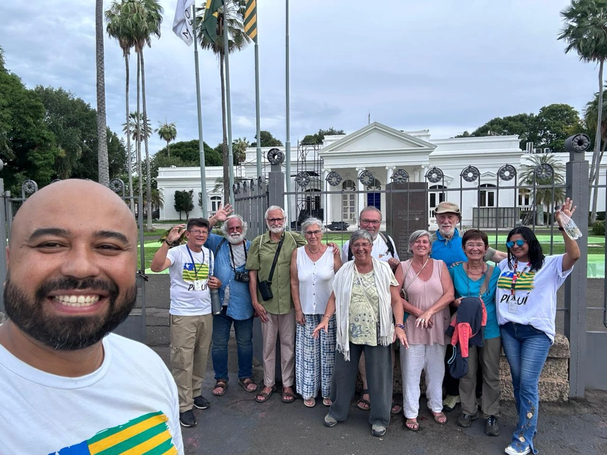 Grupo da Catalunha visita Teresina e Serra da Capivara