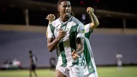 Guilherme Pires marcou dois gols na vitória do Altos (Foto: Jota Lima/ Altos)