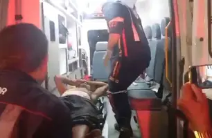 Homem em situação de rua é baleado na Praça da Bandeira, no Centro de Teresina (Foto: Reprodução)