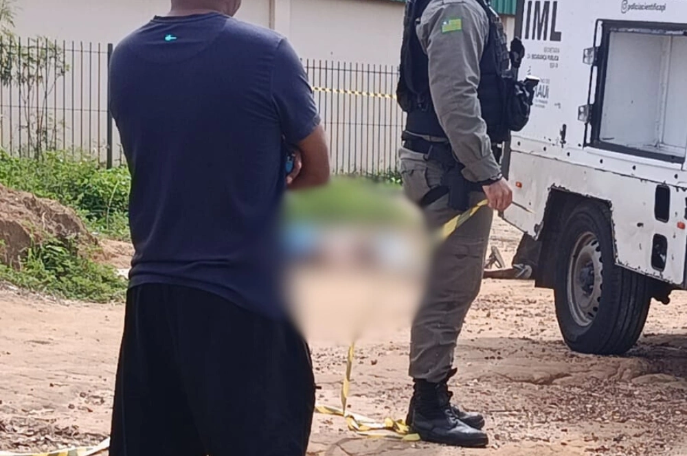 Homem morre enquanto caminhava pela avenida Wall Ferraz, zona Sul de Teresina