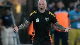 Jorge Sampaoli: técnico argentino foi desligado do time mineiro nesta quinta-feira, 12 (Foto: JUAN MABROMATA / AFP)