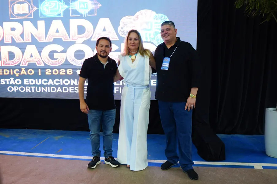 Jornada Pedagógica debate gestão inteligente em Palmeira do Piauí