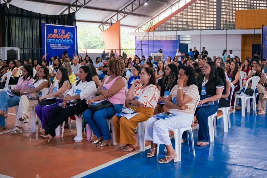 Jornada Pedagógica debate gestão inteligente em Palmeira do Piauí