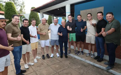 Júlio César percorre os quatro cantos do Piauí durante o Carnaval